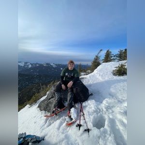 Meet your Posher, Johnnie